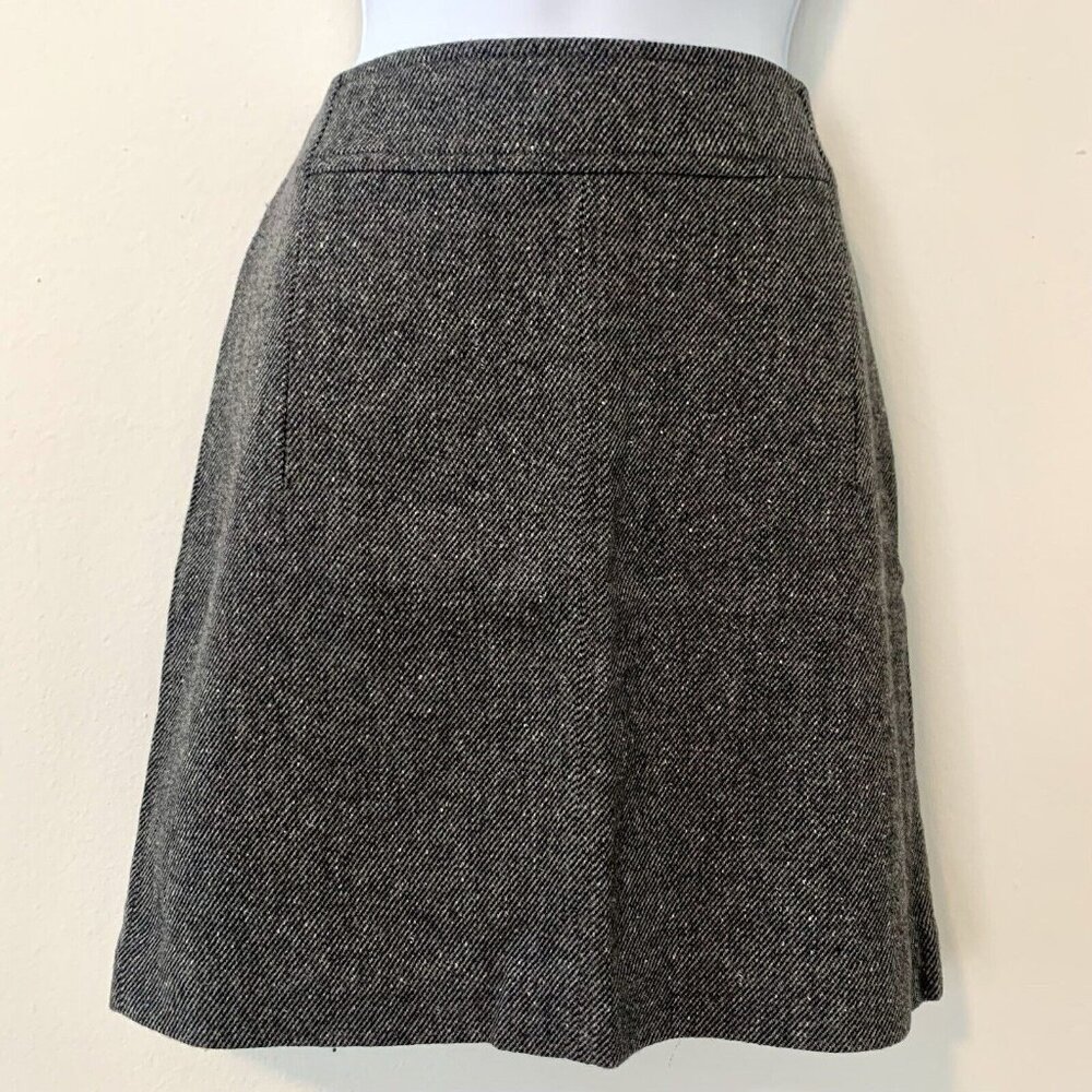 BANANA REPUBLIC Gray Tweed Stretch Mini Skirt Women's Size 2 Lined & Pockets EUC